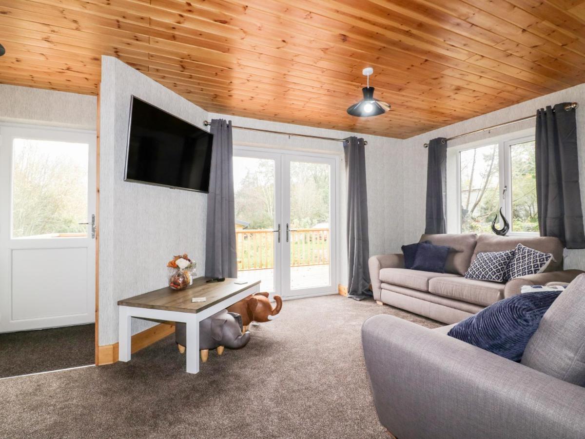 Lodge One Truro Luaran gambar